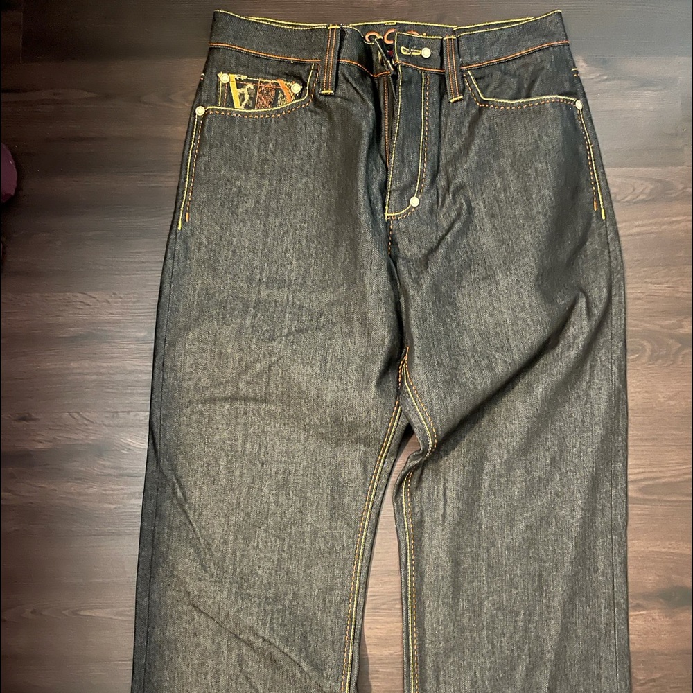 100% authentic Coogi men’s denim jeans